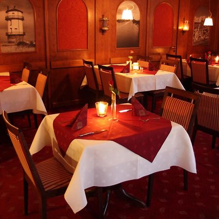 Hotel Zwei Linden - Links Der Elbe - Niedersachsen Balje 外观 照片