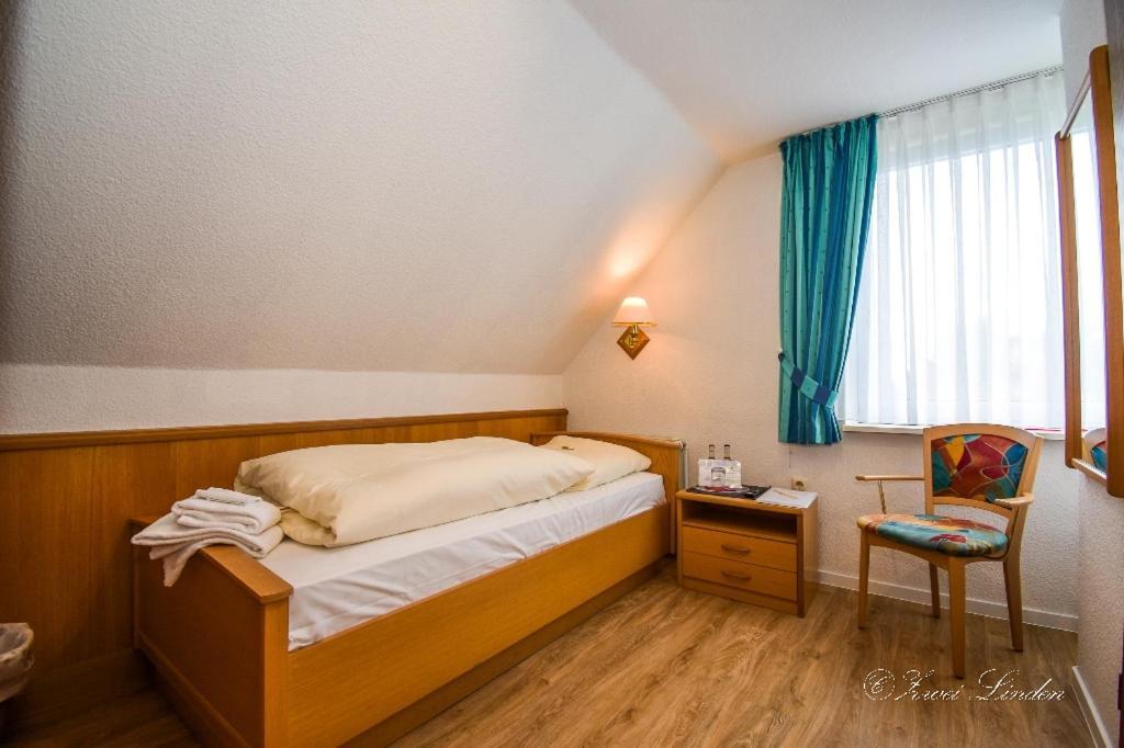 Hotel Zwei Linden - Links Der Elbe - Niedersachsen Balje 外观 照片