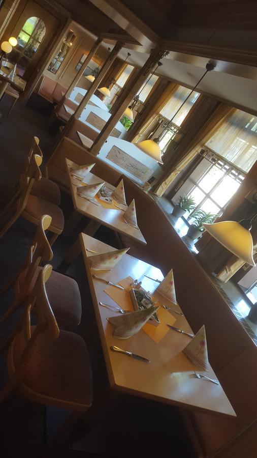 Hotel Zwei Linden - Links Der Elbe - Niedersachsen Balje 外观 照片