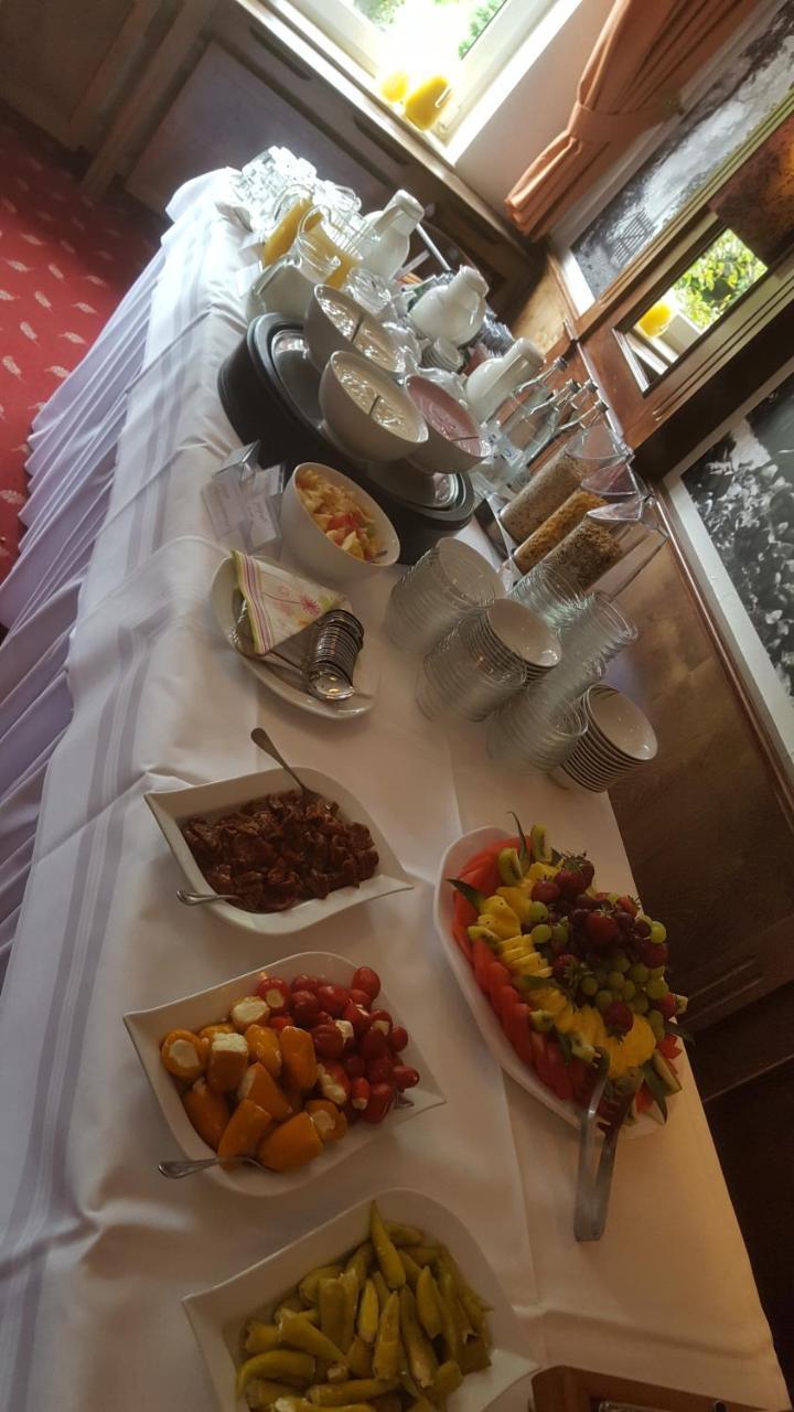 Hotel Zwei Linden - Links Der Elbe - Niedersachsen Balje 外观 照片